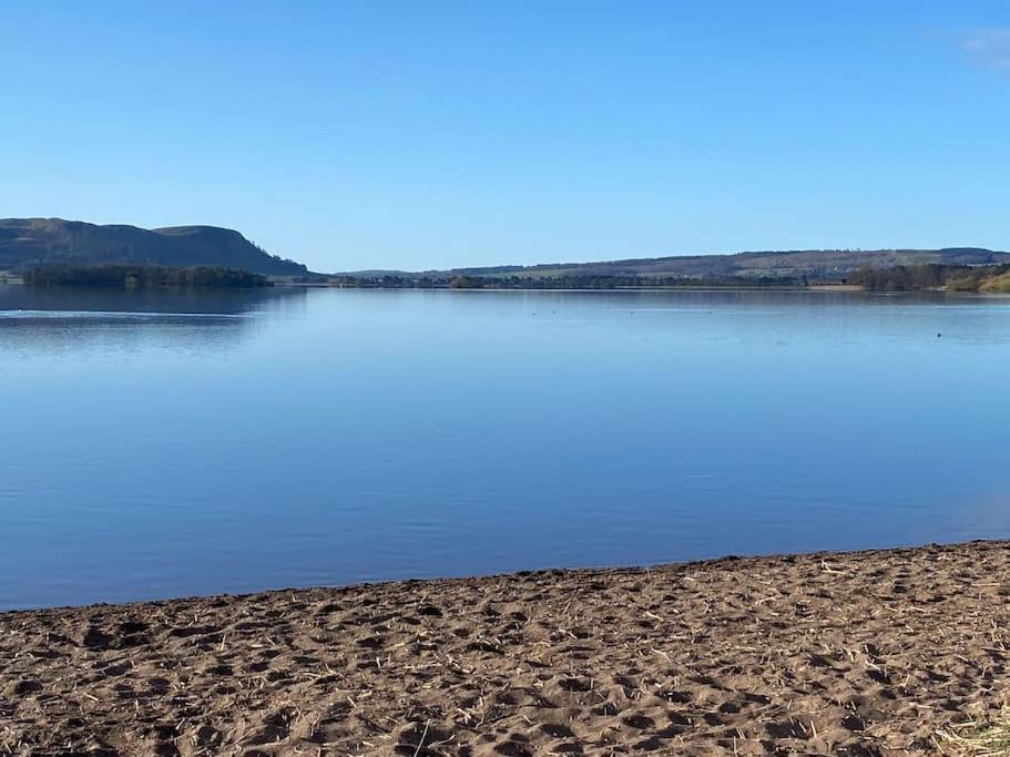 Апартаменти Loch Leven Getaway - 2 Bed House Кінросс Екстер'єр фото